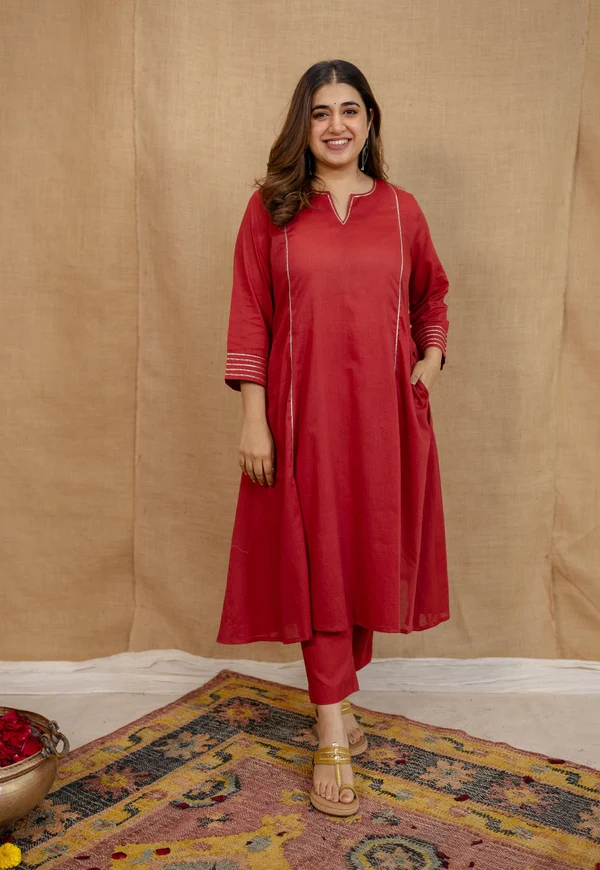 Mulmul Cotton Red Kali Kurta Set (Set of 3)