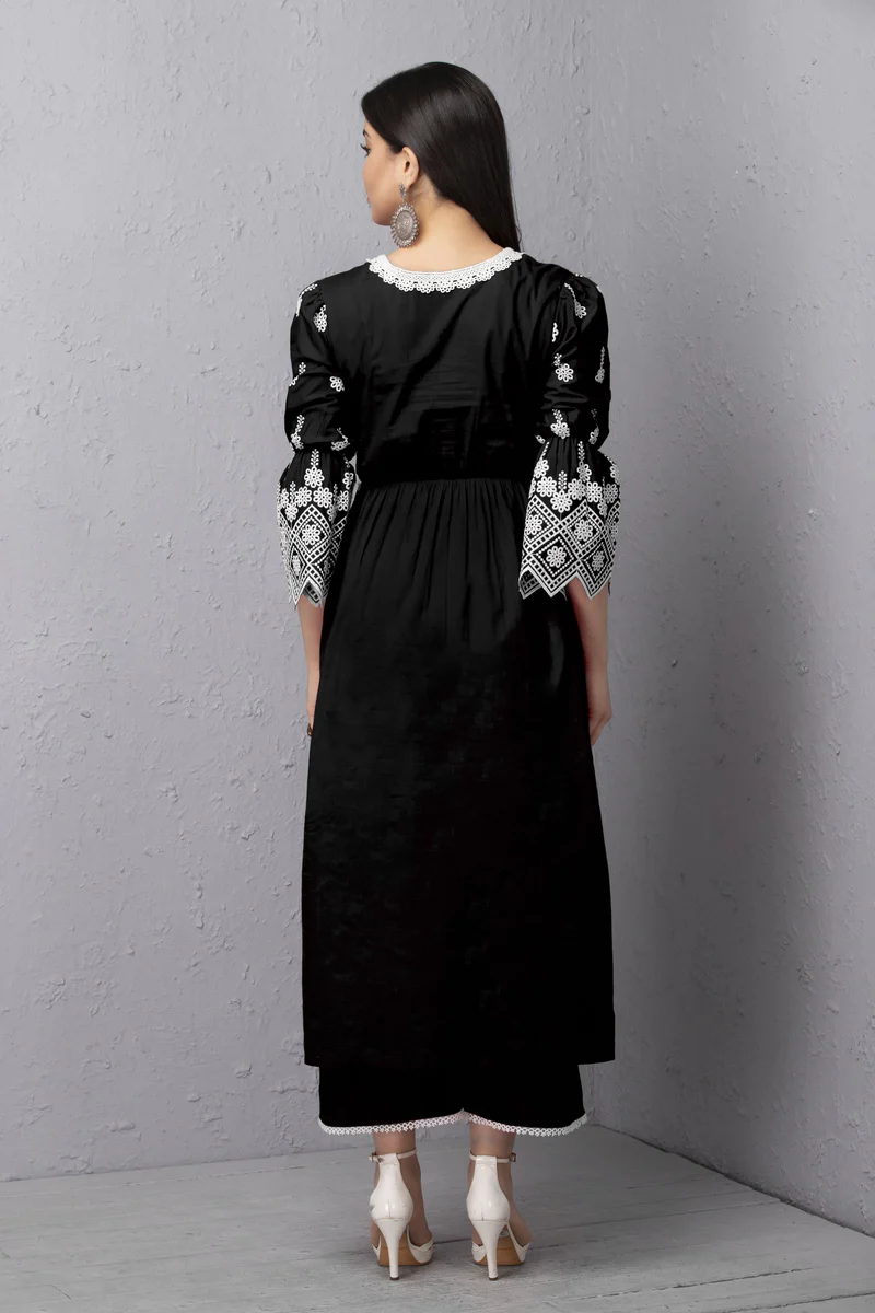 Black Chikankari Floral Motif Kurta Set