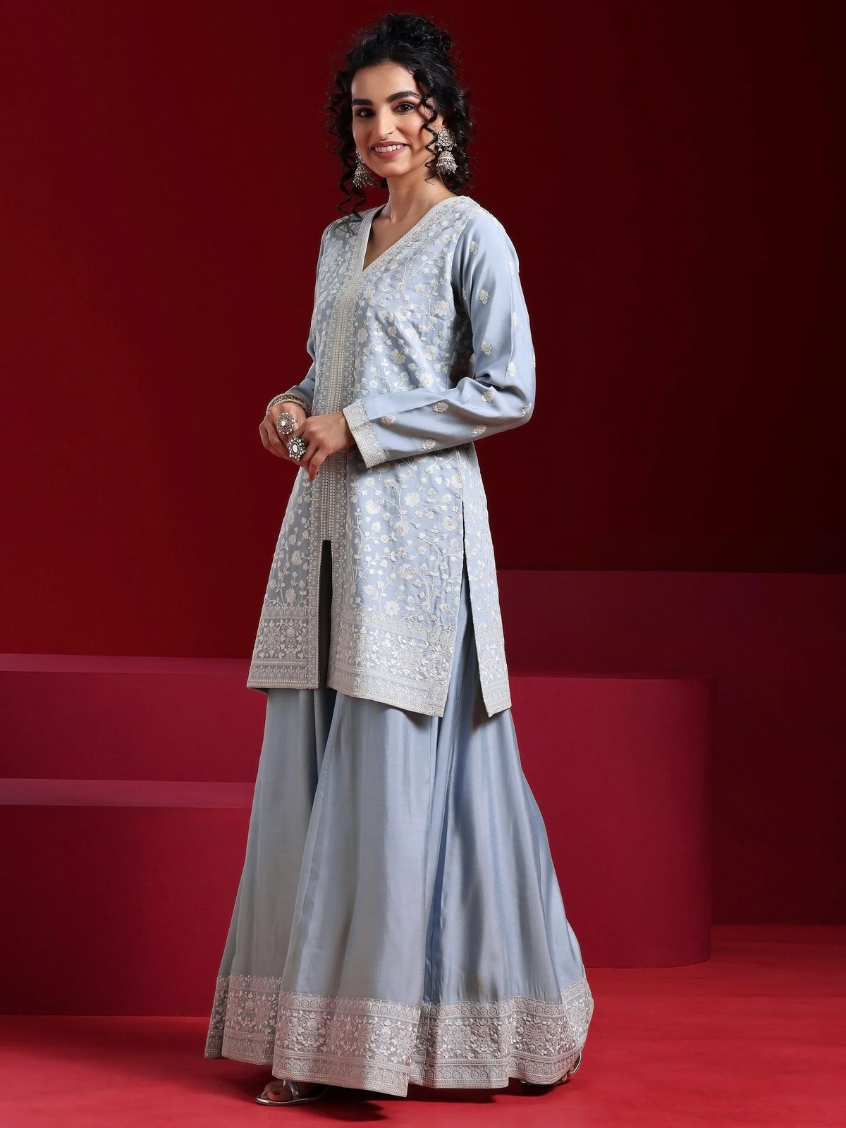 Grey Embroidered Silk Blend Straight Suit With Dupatta