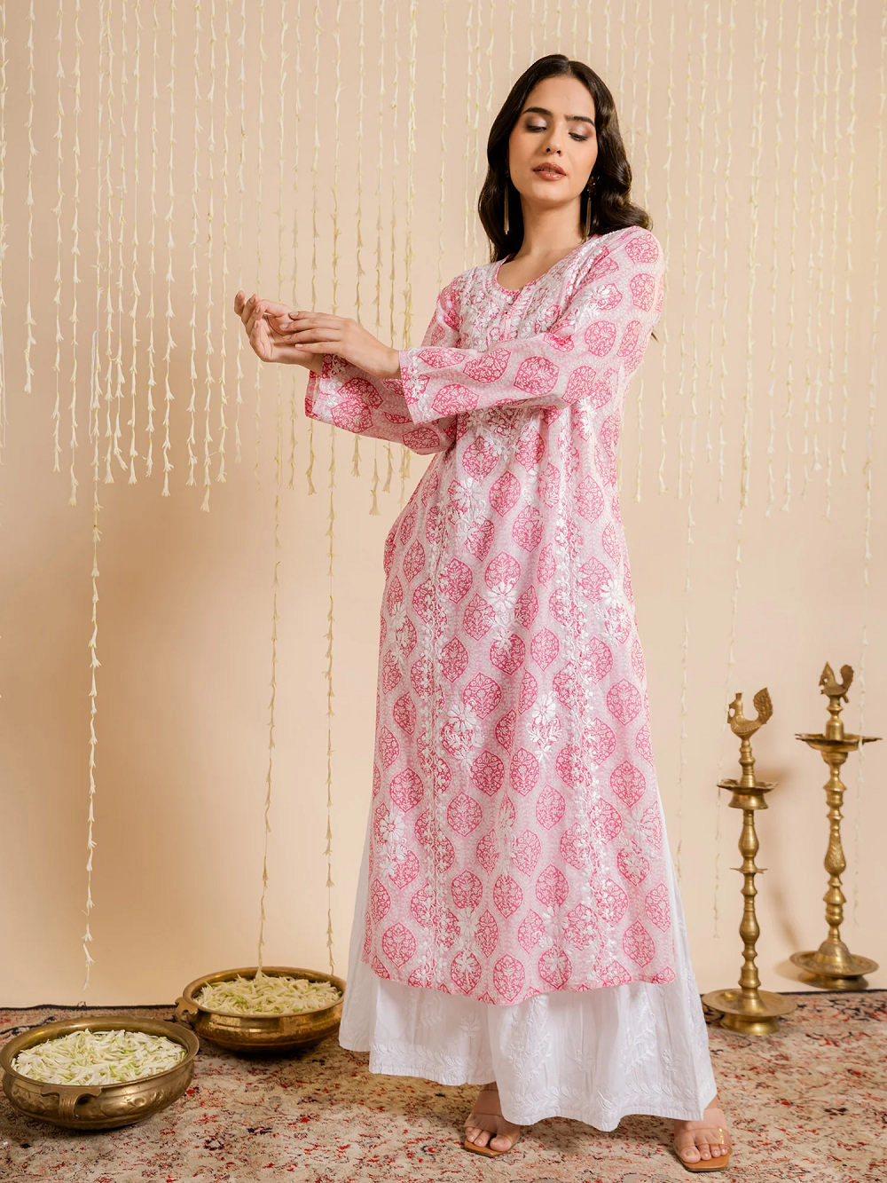 Chikankari Kurta Setin Mul cotton in Pink Print