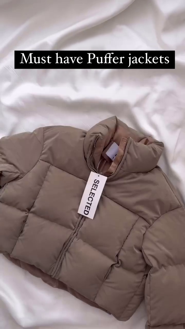 Chic Cropped Puffer Jacket – The Ultimate Winter Essential