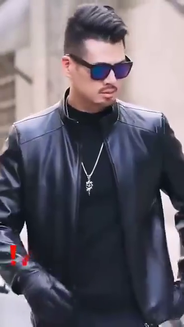 Men Solid Leather Jacket - Image 8